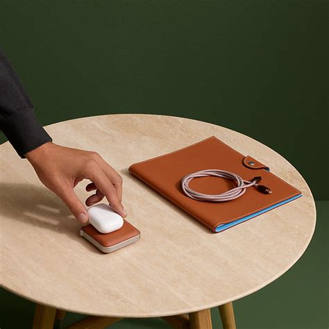 Hermès Volt'H Power Bank Mini & Maxi, Where to 